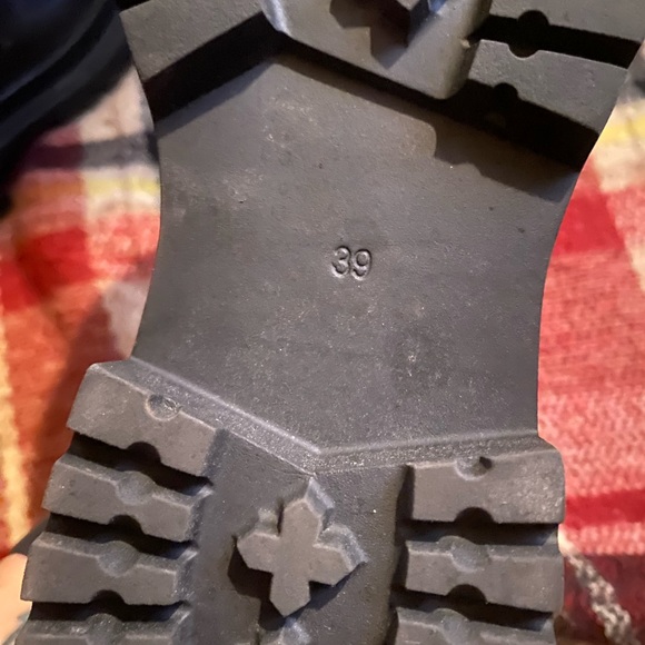 H&M, Ladies boots, black,size 39 - Picture 10 of 15